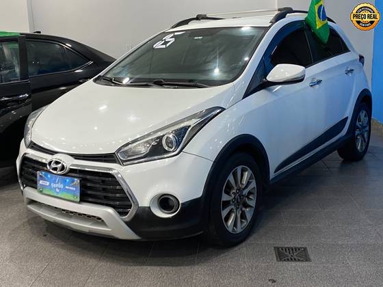 HYUNDAI HB20X 1.6 16V PREMIUM FLEX 4P AUTOMÁTICO HYUNDAI HB20X 1.6 16V PREMIUM FLEX 4P AUTOMÁTICO